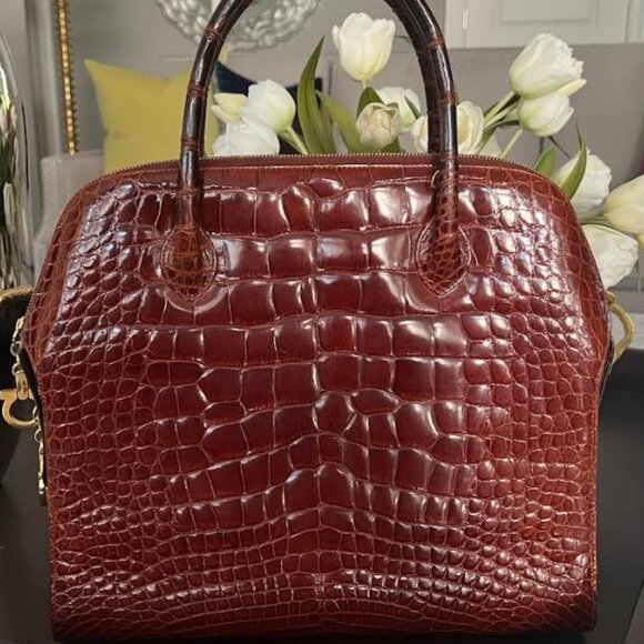 22K SALVATORE FERRAGAMO *CROCODILE* CLASSIC DOME SATCHEL BAG - Picture 2 of 10